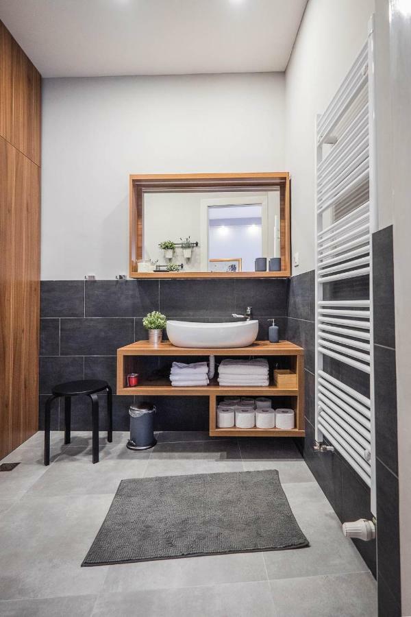 Caelestis Luxury Studio Zagreb Exterior photo